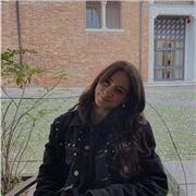 Offro ripetizioni di italiano, latino, greco e aiuto compiti a studenti di qualsiasi età.